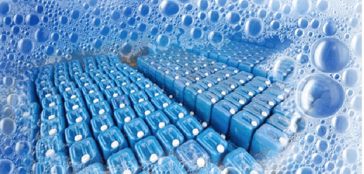 （圖：農藥產生泡沫）