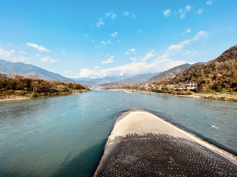(圖:有機(jī)硅水處理消泡劑運(yùn)用)