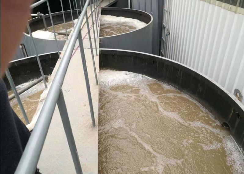 （圖：南輝酒廠污水處理消泡劑應(yīng)用）