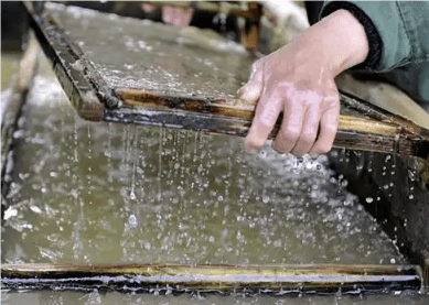 （制漿洗漿消泡劑應(yīng)用場(chǎng)景） 